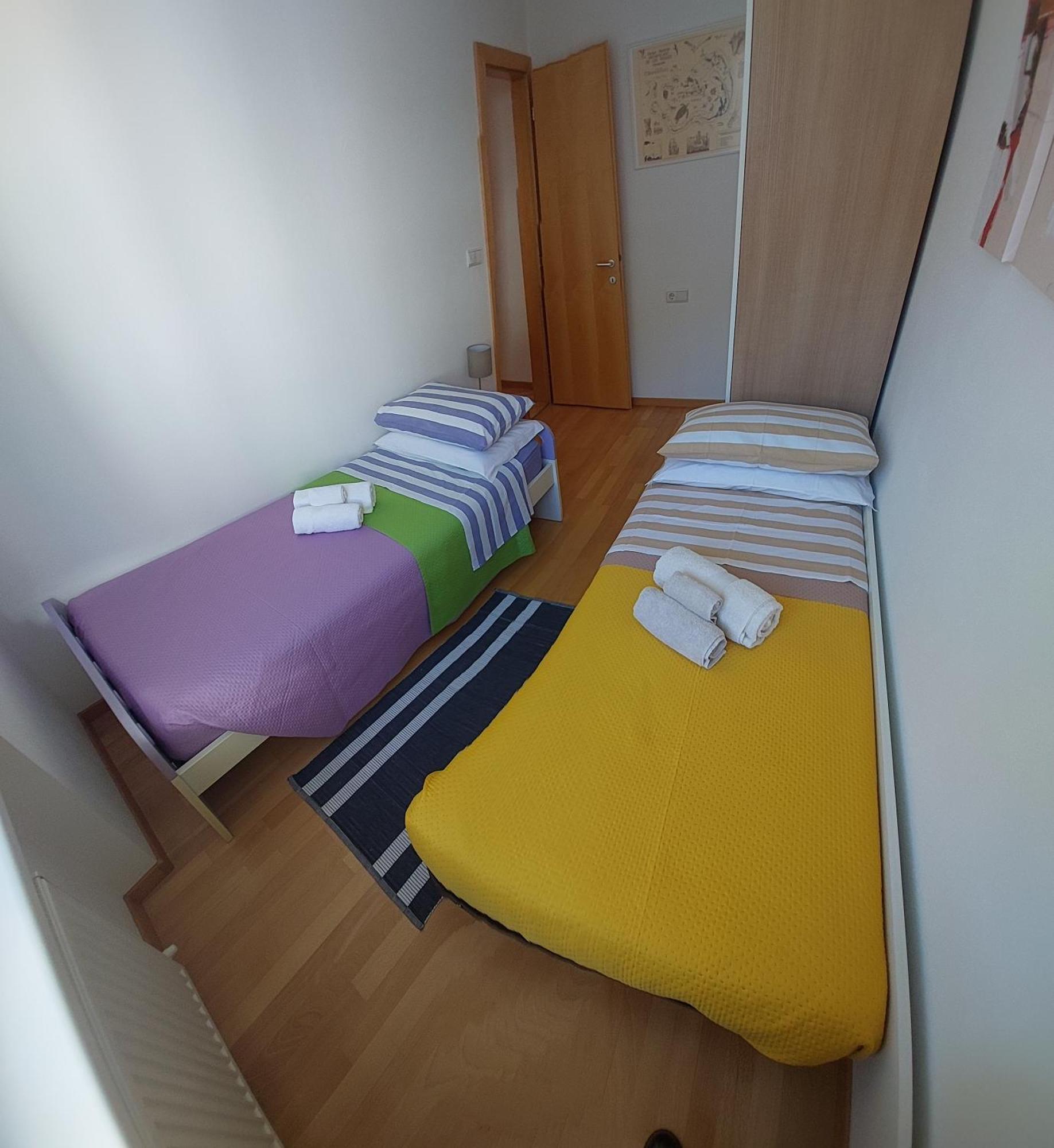 Rocco'S Apartment - In Centro A Merano Luaran gambar